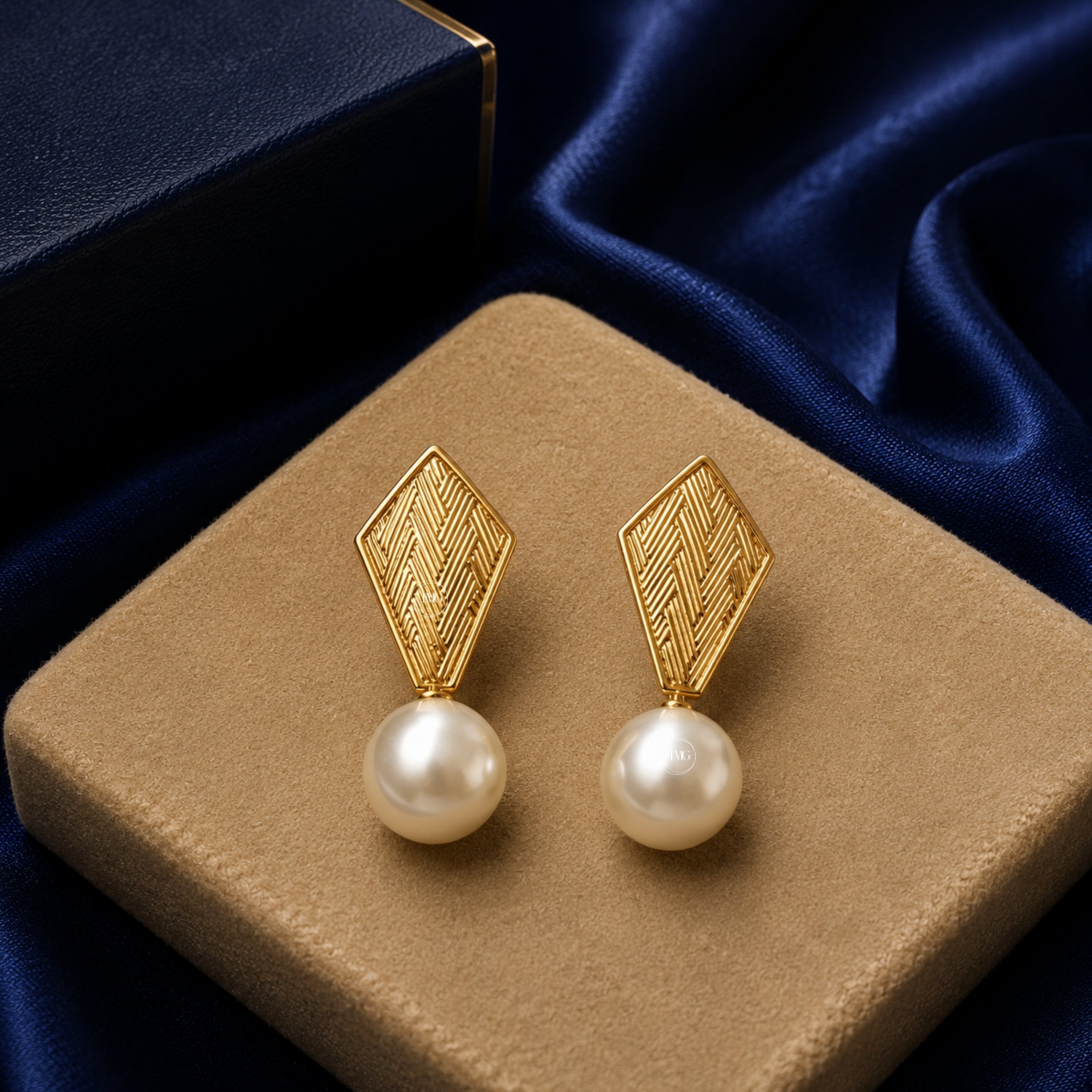 Artisan Pearl